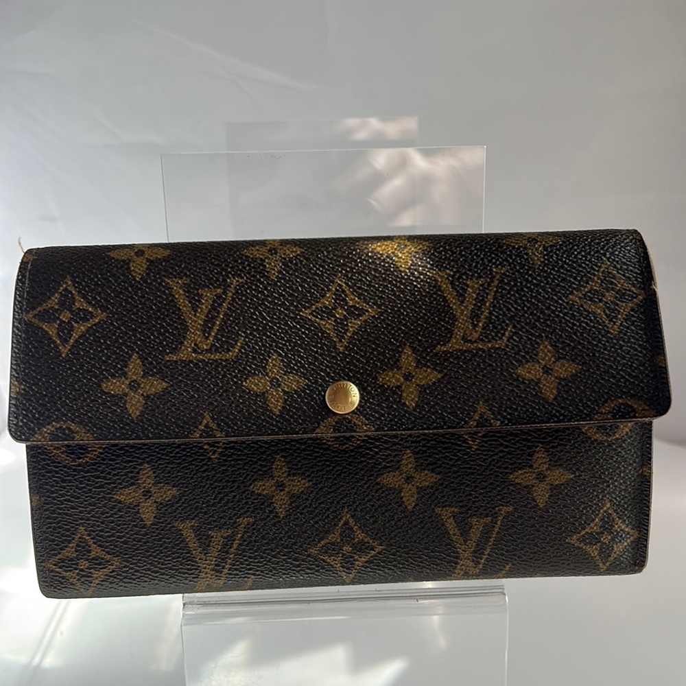 LOUIS VUITTON Louis Vuitton Sara Leather Brown Wallet Monogram